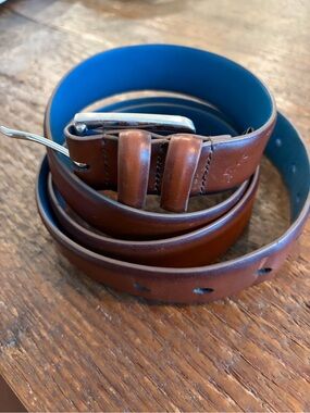 Tommy Bahama Brown Leather Belt with Blue Interior